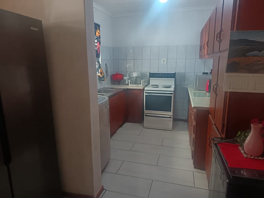 3 Bedroom Property for Sale in South Ridge Northern Cape